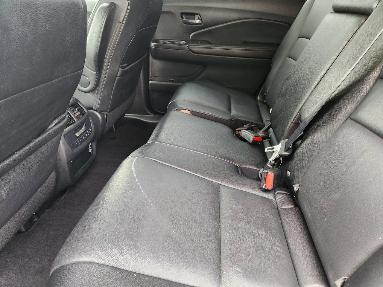 Certified 2021 Honda Pilot Special Edition image 28