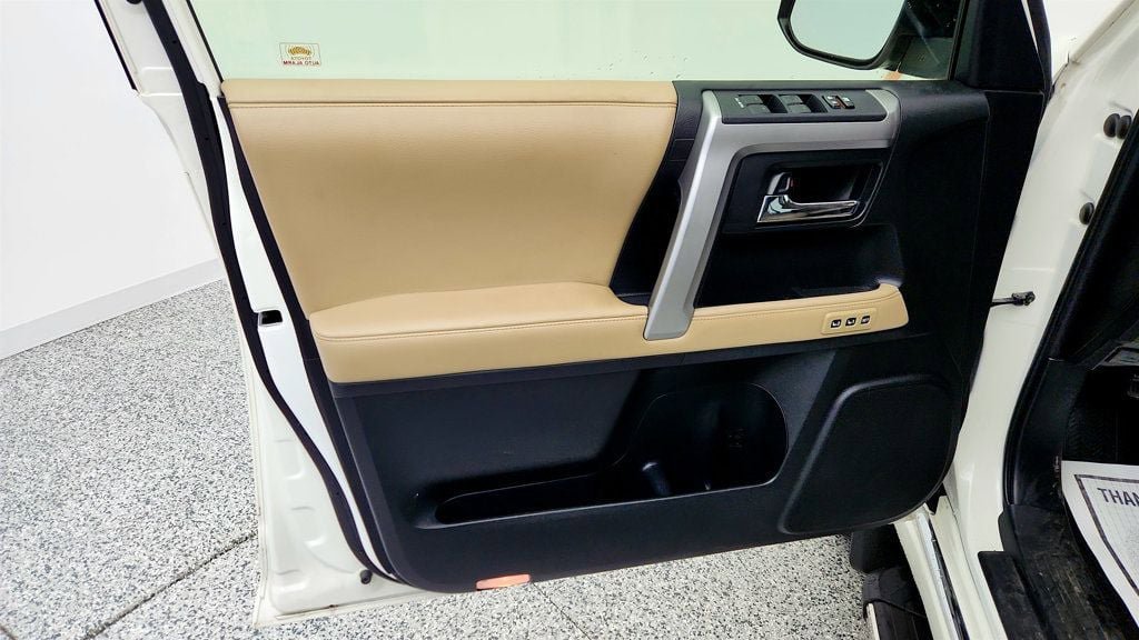 Used 2019 Toyota 4Runner Limited AWD/4WD image 11