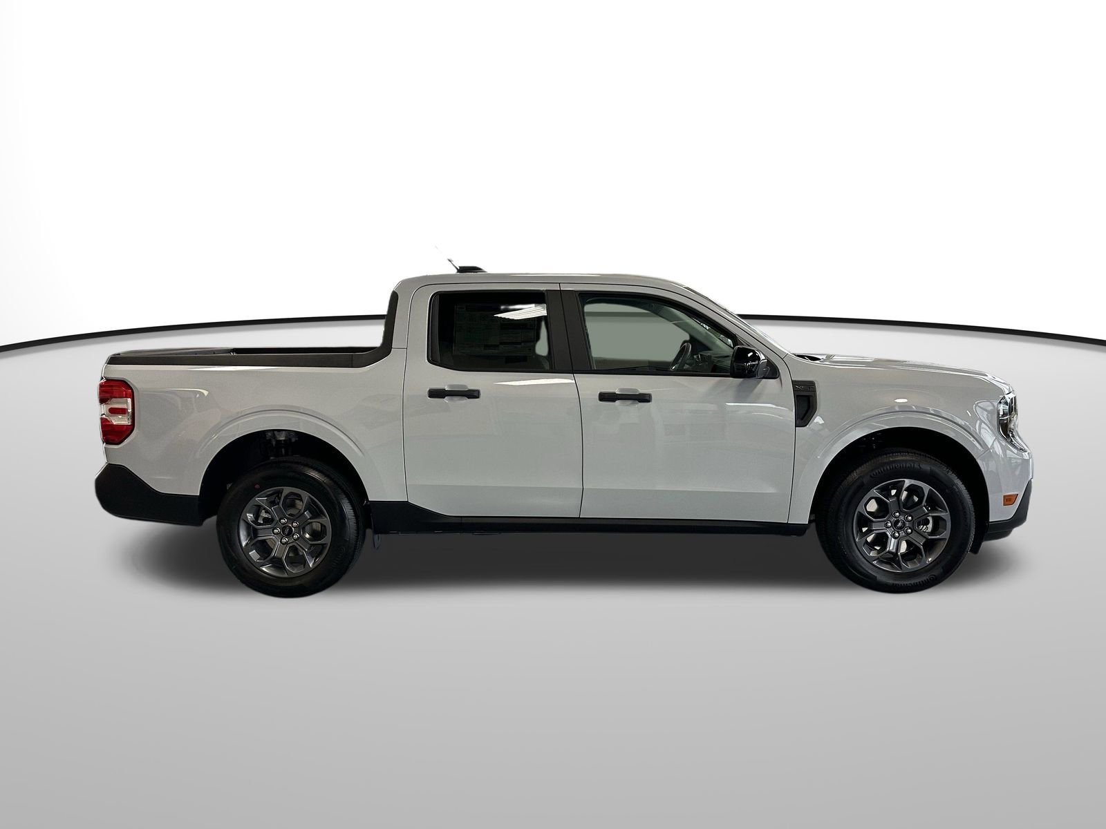 New 2025 Ford Maverick XLT w/ XLT Luxury Package image 6