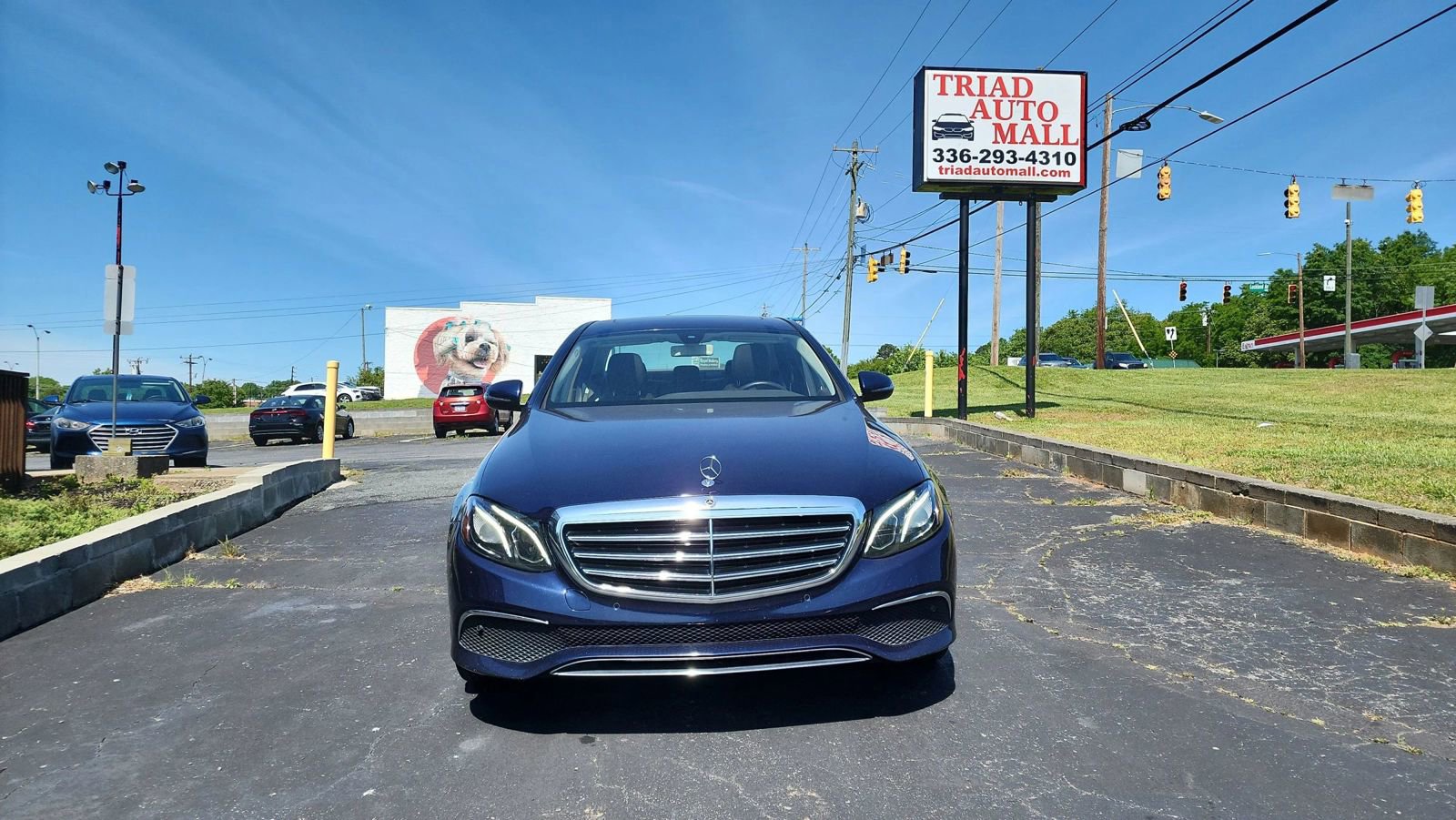 Used 2018 Mercedes-Benz E 300 E 300 4MATIC Sedan 4D image 2