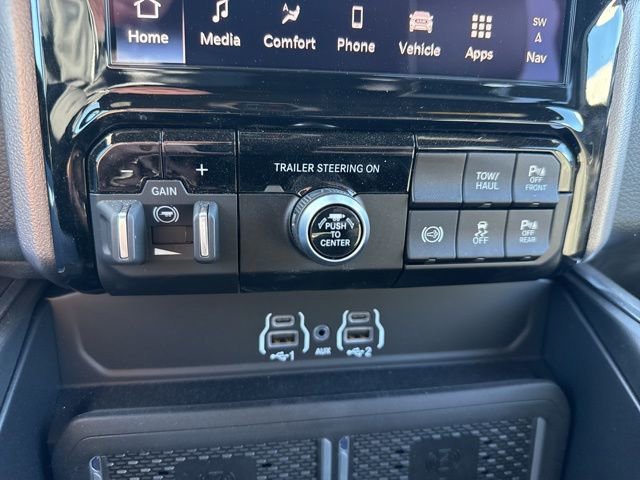 New 2026 RAM 3500 Laramie w/ Sport Appearance Package AWD/4WD image 44