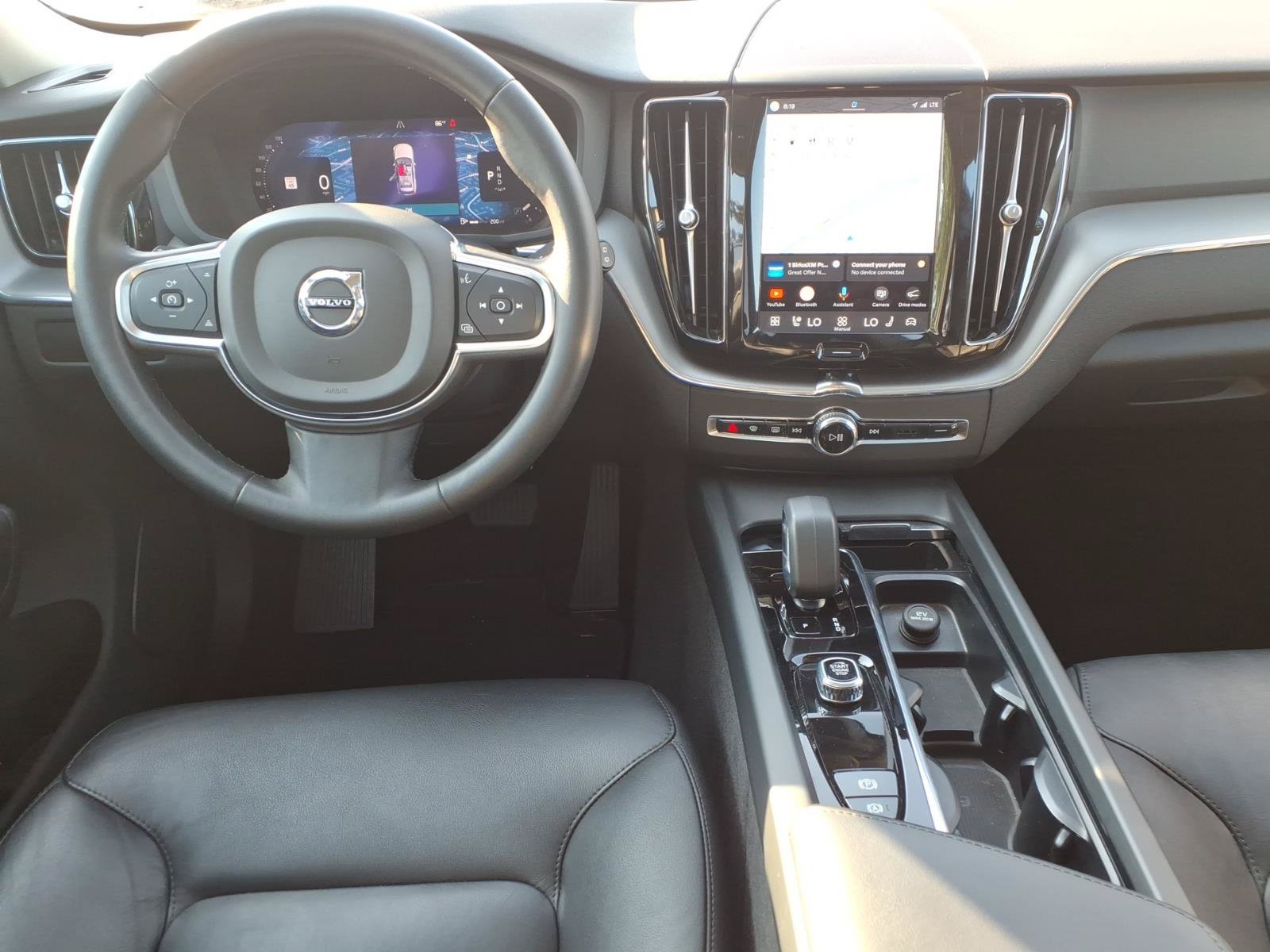 Certified 2024 Volvo XC60 B5 Core w/ Climate Package AWD/4WD image 13