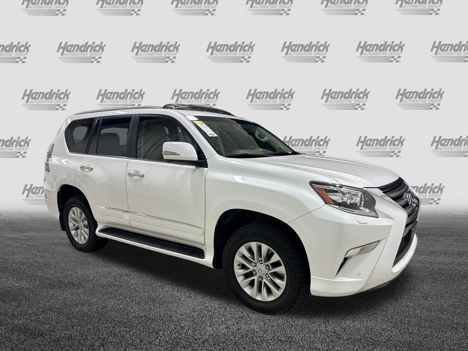 Used 2019 Lexus GX 460 Premium w/ Premium Package AWD/4WD image 2