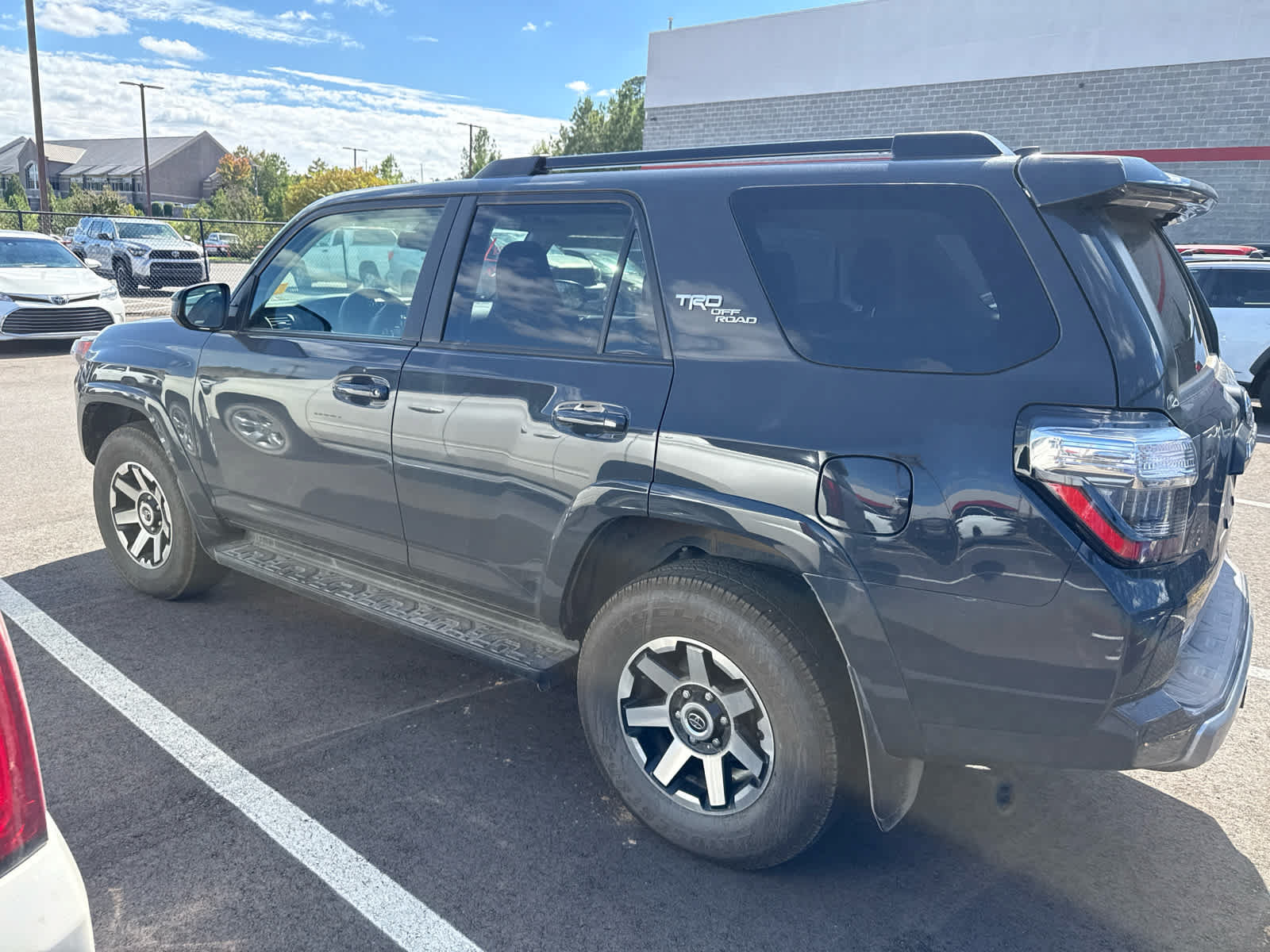 Used 2024 Toyota 4Runner TRD Off-Road AWD/4WD image 4