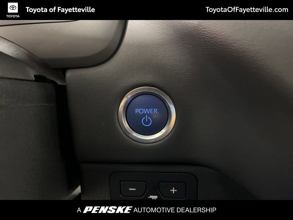 Used 2022 Toyota Tundra Platinum AWD/4WD image 35