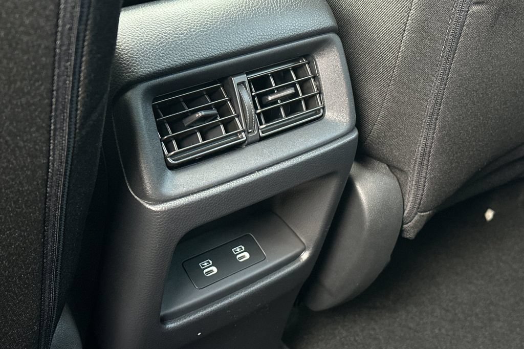 Used 2026 Honda CR-V Sport image 14