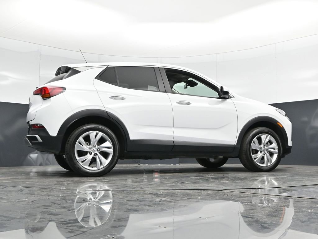 Used 2025 Buick Encore GX Preferred AWD/4WD image 45