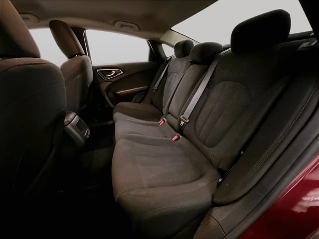 Used 2015 Chrysler 200 Limited FWD image 26