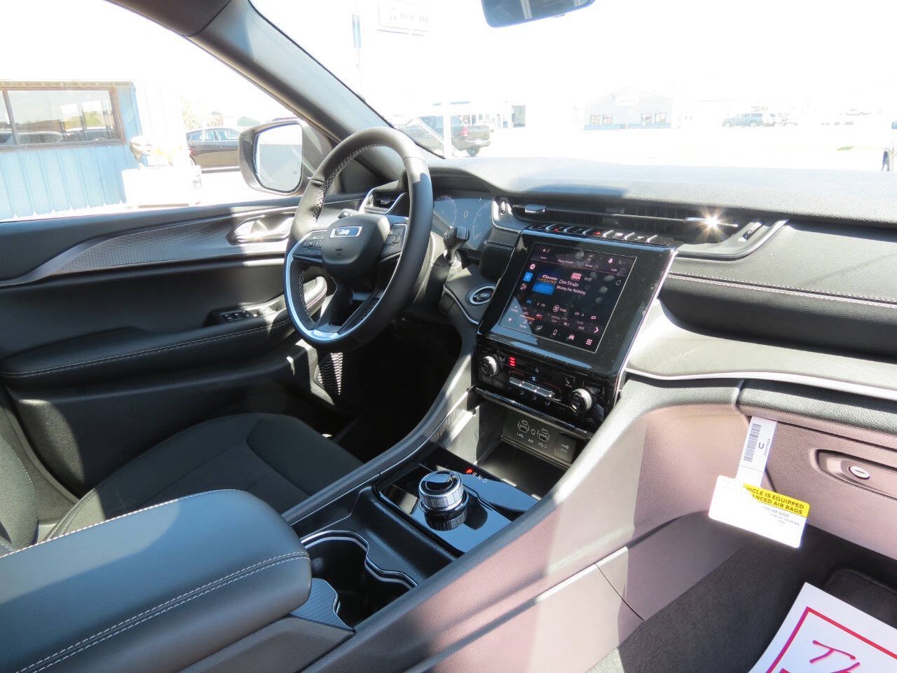 New 2026 Jeep Grand Cherokee Laredo X AWD/4WD image 20
