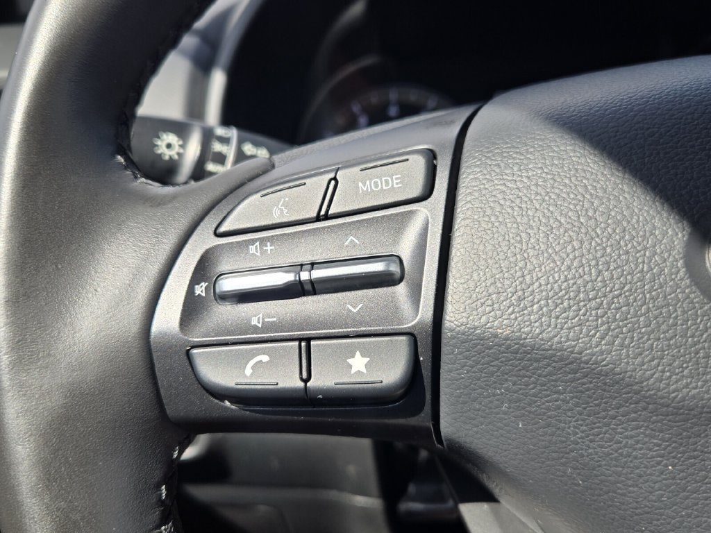 Certified 2023 Hyundai Kona SEL w/ Convenience Package FWD image 22