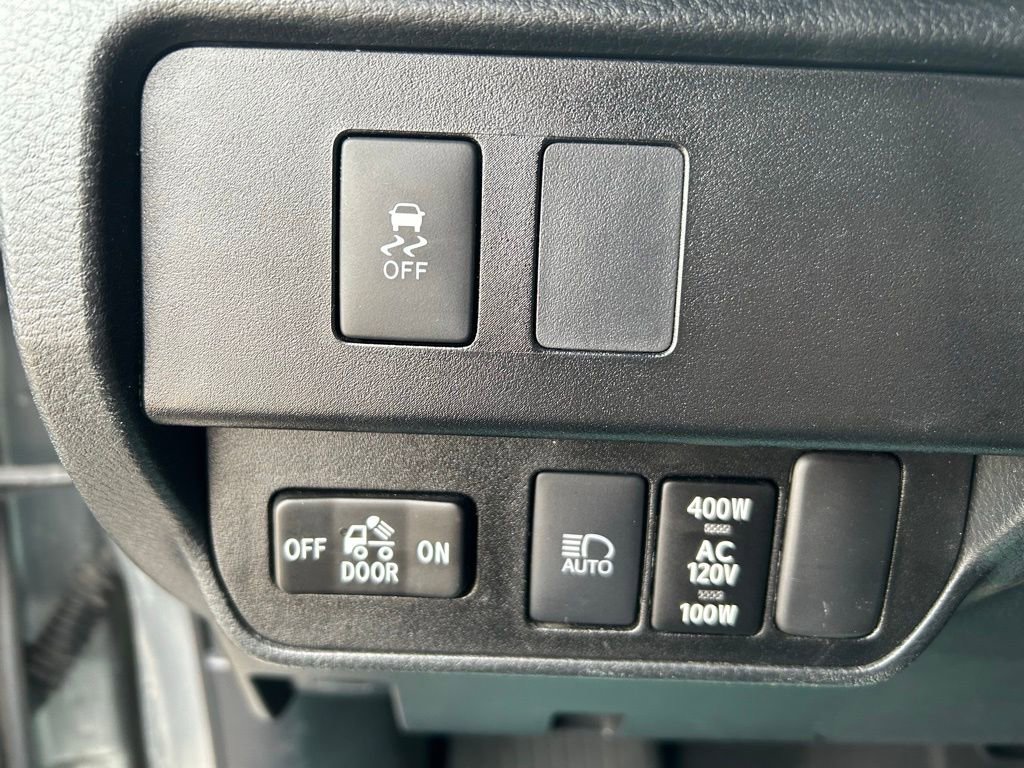 Used 2022 Toyota Tacoma TRD Off-Road w/ Technology Package image 14