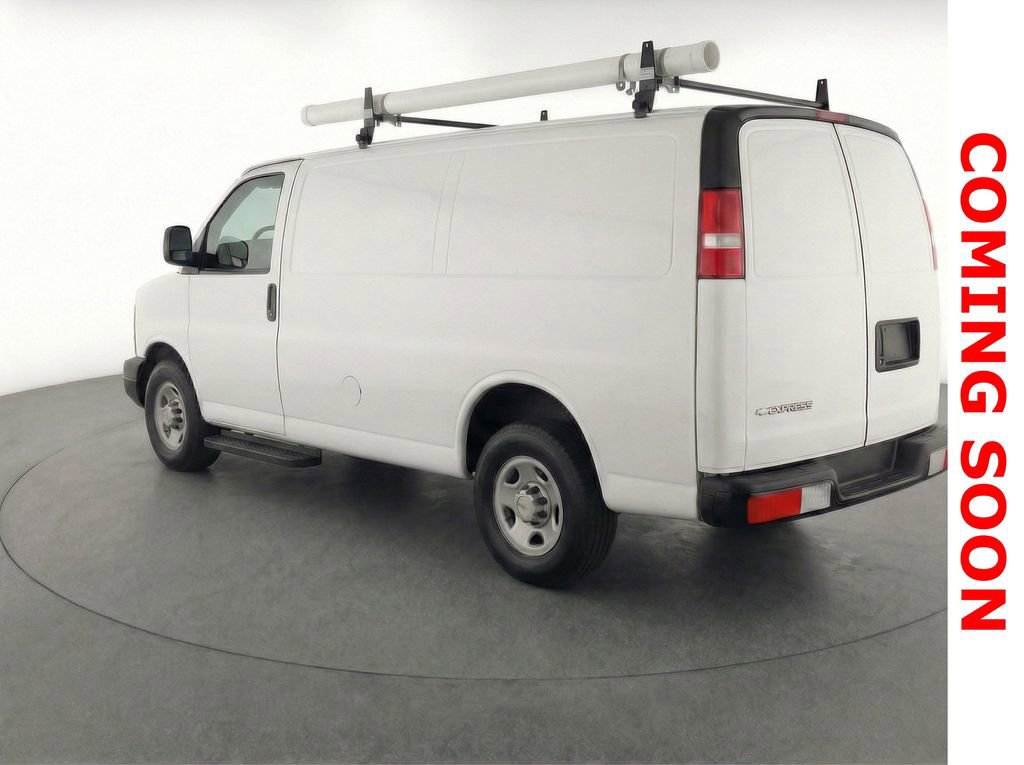 Used 2016 Chevrolet Express 2500 image 4
