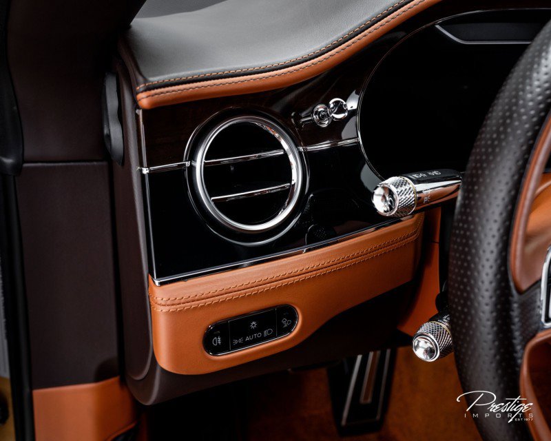 Used 2020 Bentley Continental GT image 25