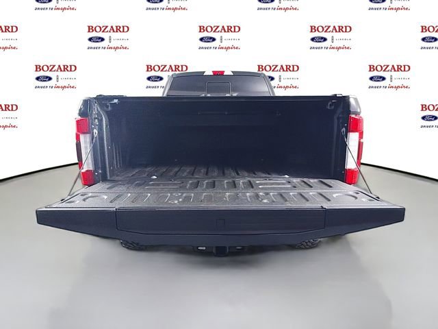 Used 2019 Ford F250 Lariat w/ Lariat Ultimate Package AWD/4WD image 32