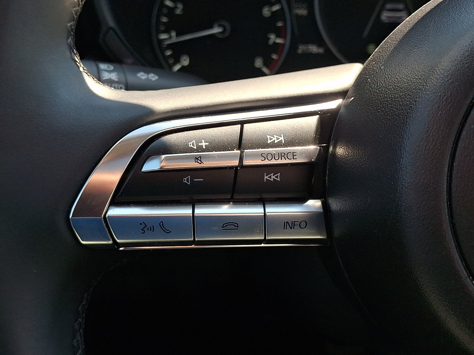 Certified 2025 MAZDA CX-50 AWD 2.5 S w/ Weather Package image 24