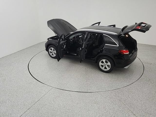 Used 2018 Mercedes-Benz GLC 300 4MATIC image 24