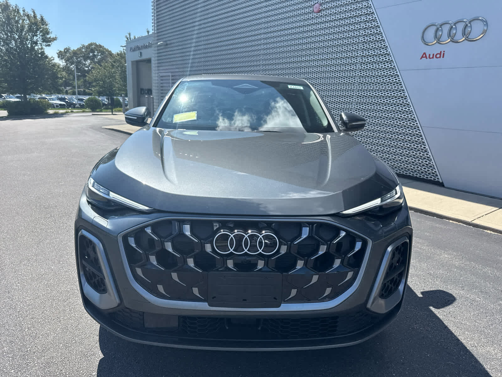 New 2025 Audi Q5 Premium Plus image 2