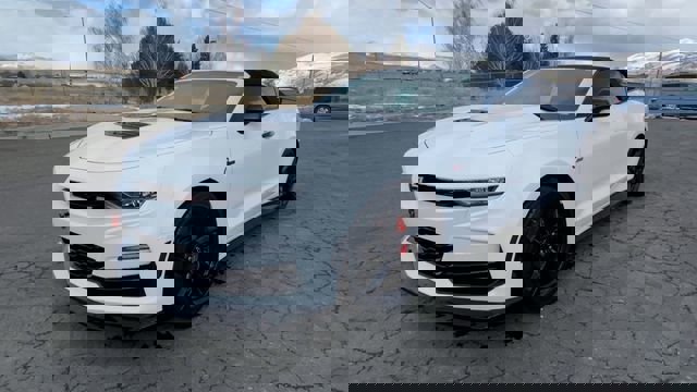 Used 2023 Chevrolet Camaro SS image 4