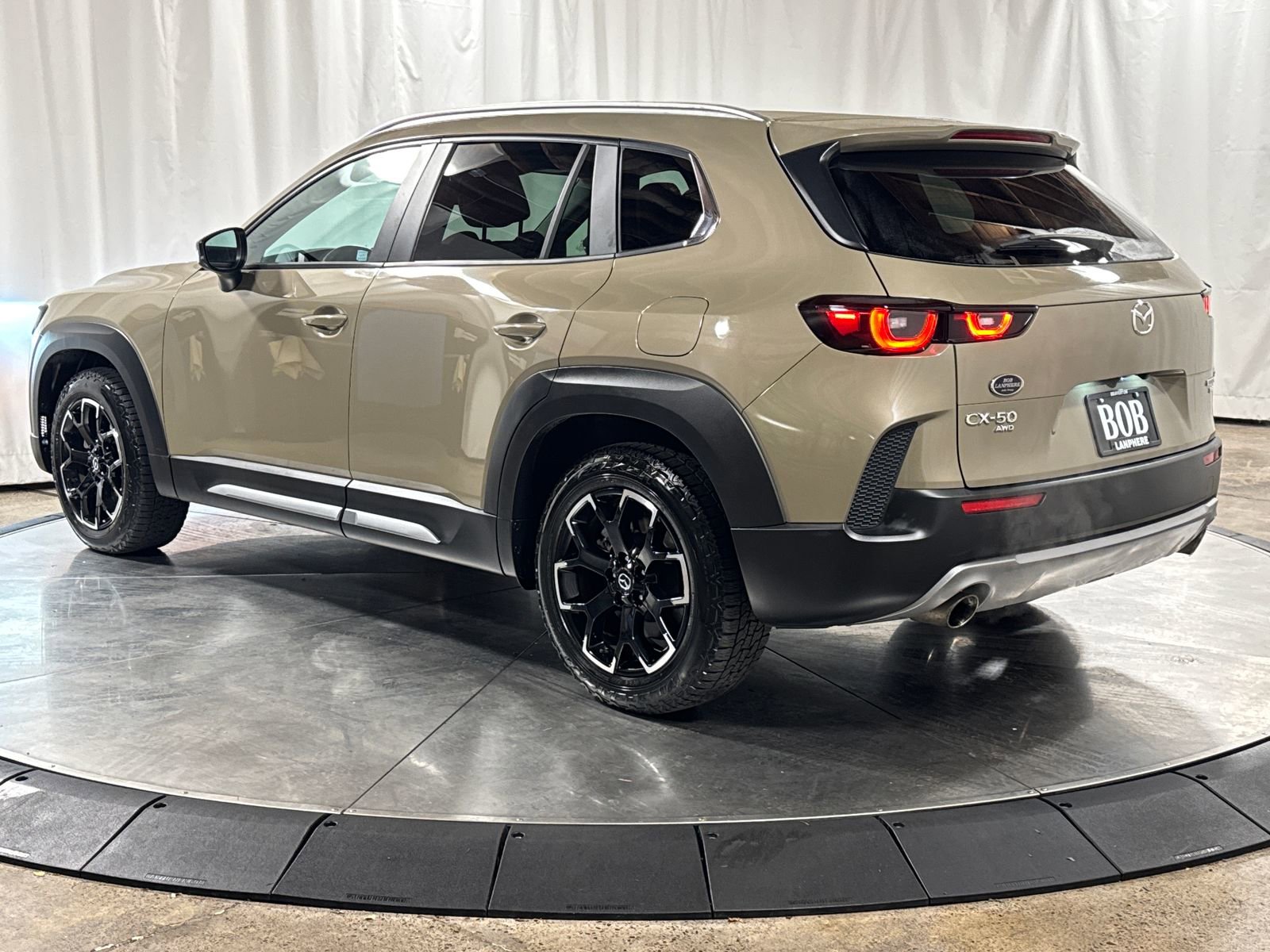 Used 2023 MAZDA CX-50 Meridian Edition image 7