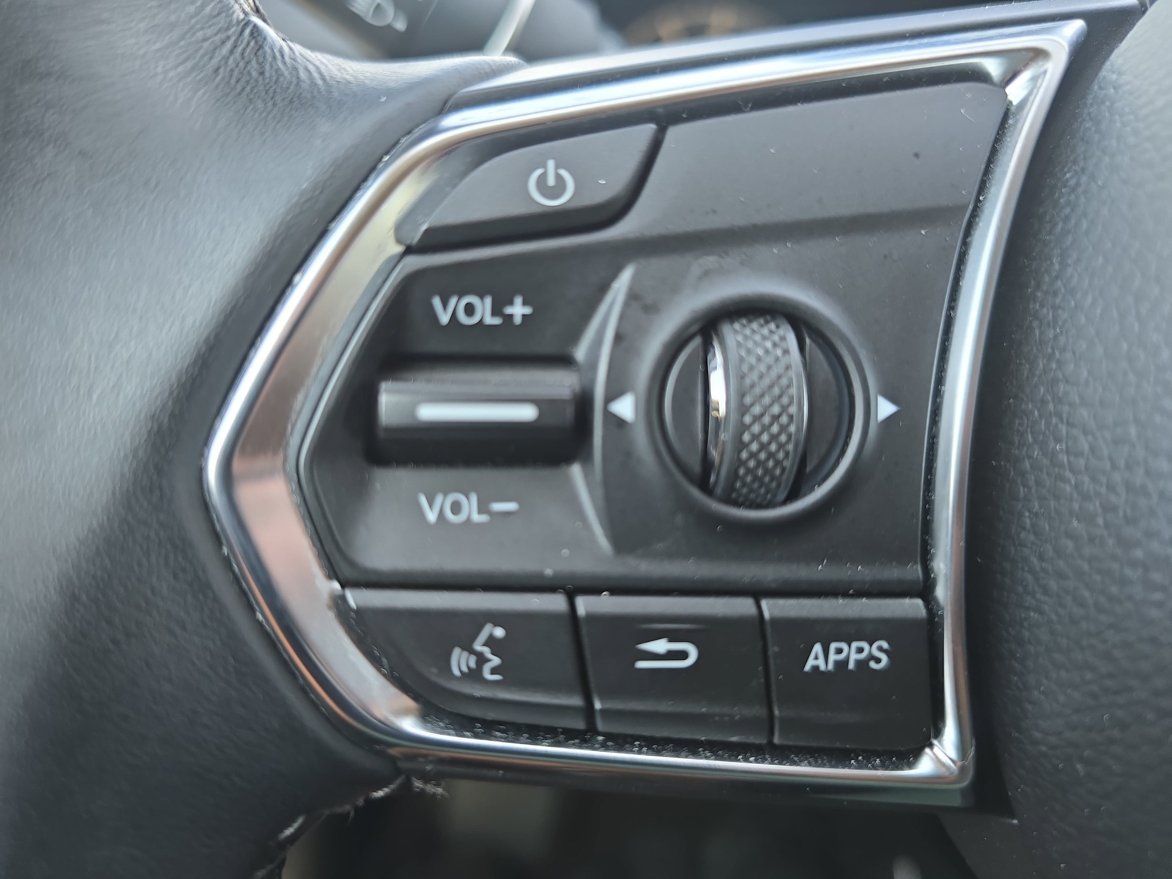 Used 2023 Acura RDX w/ Technology Package FWD image 17