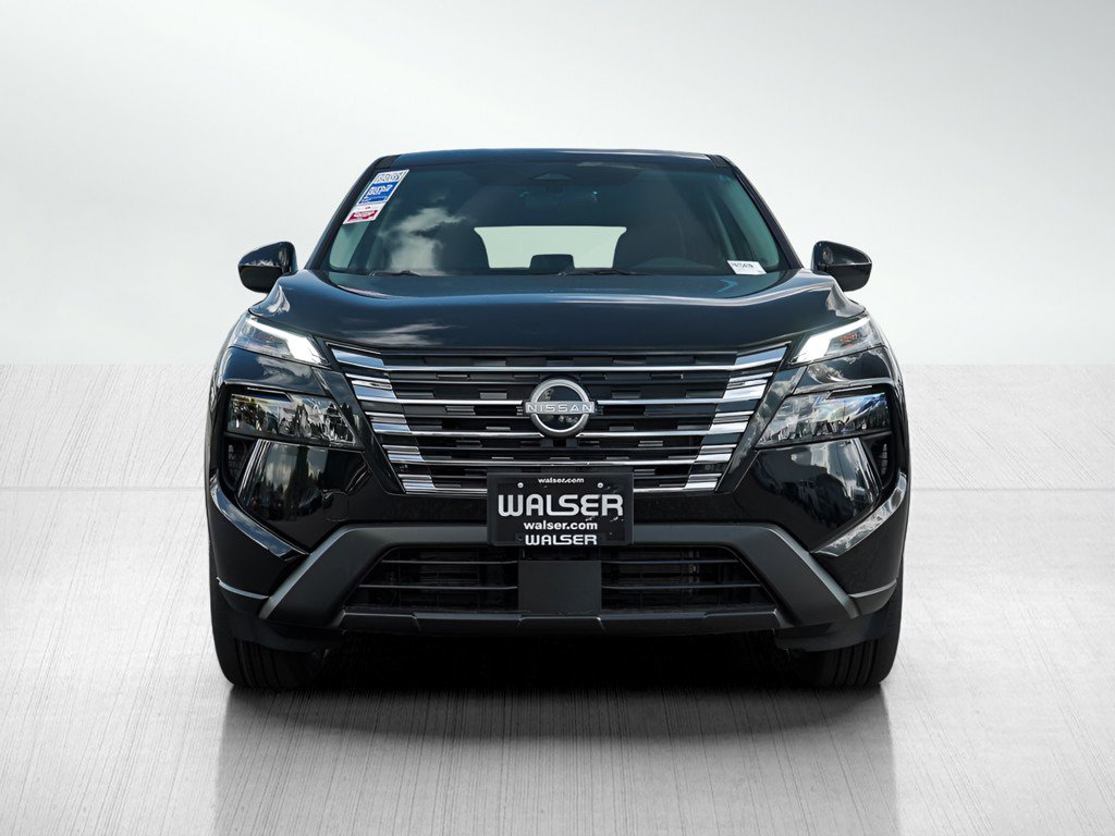 New 2026 Nissan Rogue SV image 2