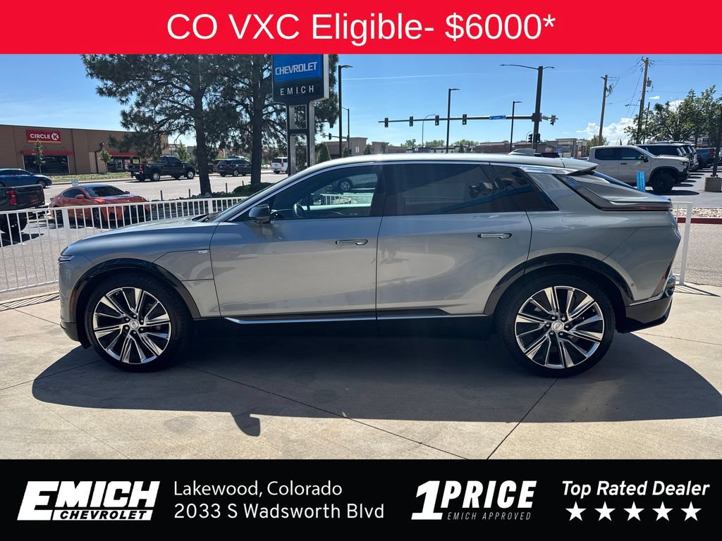 Used 2024 Cadillac Lyriq Luxury w/ LPO, Floor Liner Package AWD/4WD video 2