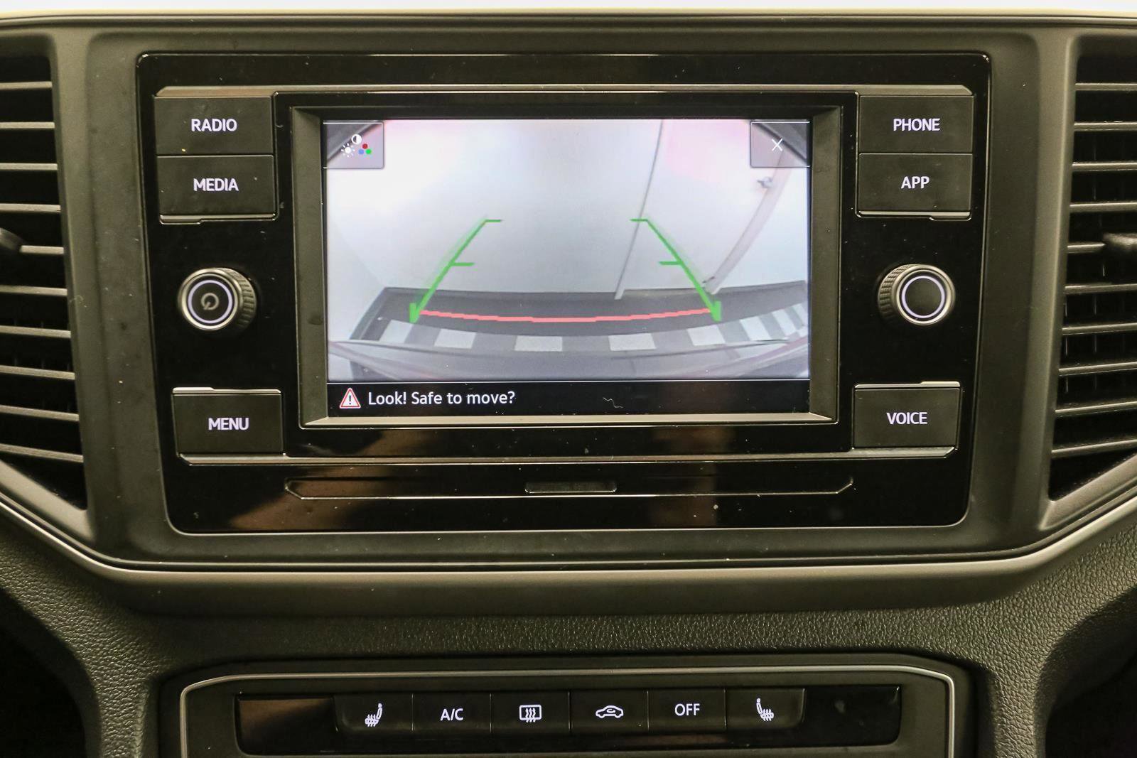 Certified 2023 Volkswagen Atlas Cross Sport SE image 30