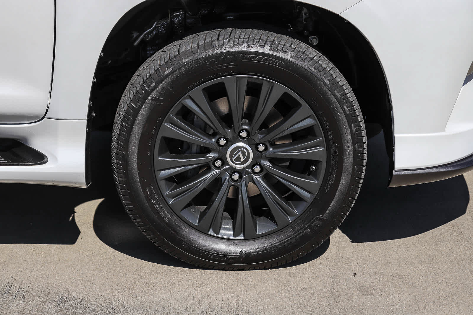 Certified 2021 Lexus GX 460 Premium w/ Accessory Package AWD/4WD image 9