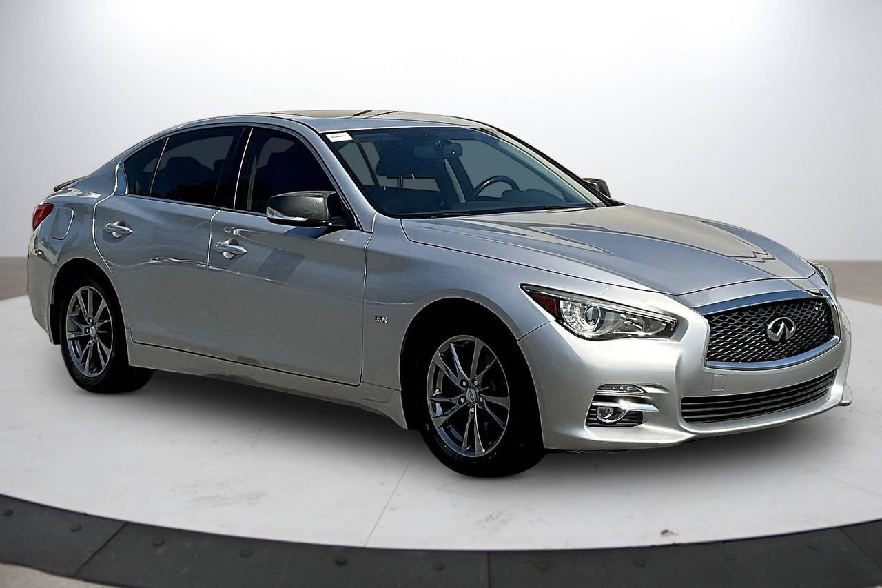 Used 2017 INFINITI Q50 Signature Edition image 2
