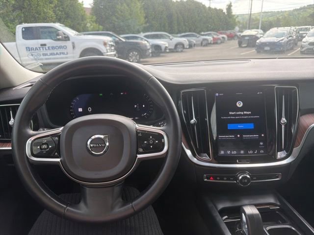 Used 2024 Volvo S60 B5 Plus AWD/4WD image 16