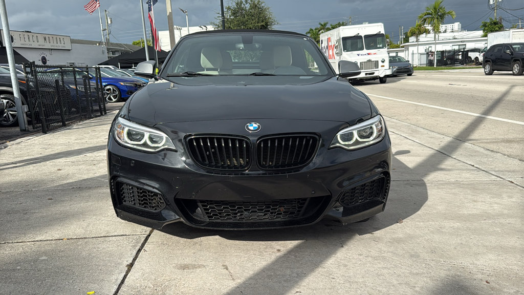 Used 2016 BMW M235i xDrive Convertible AWD/4WD image 17