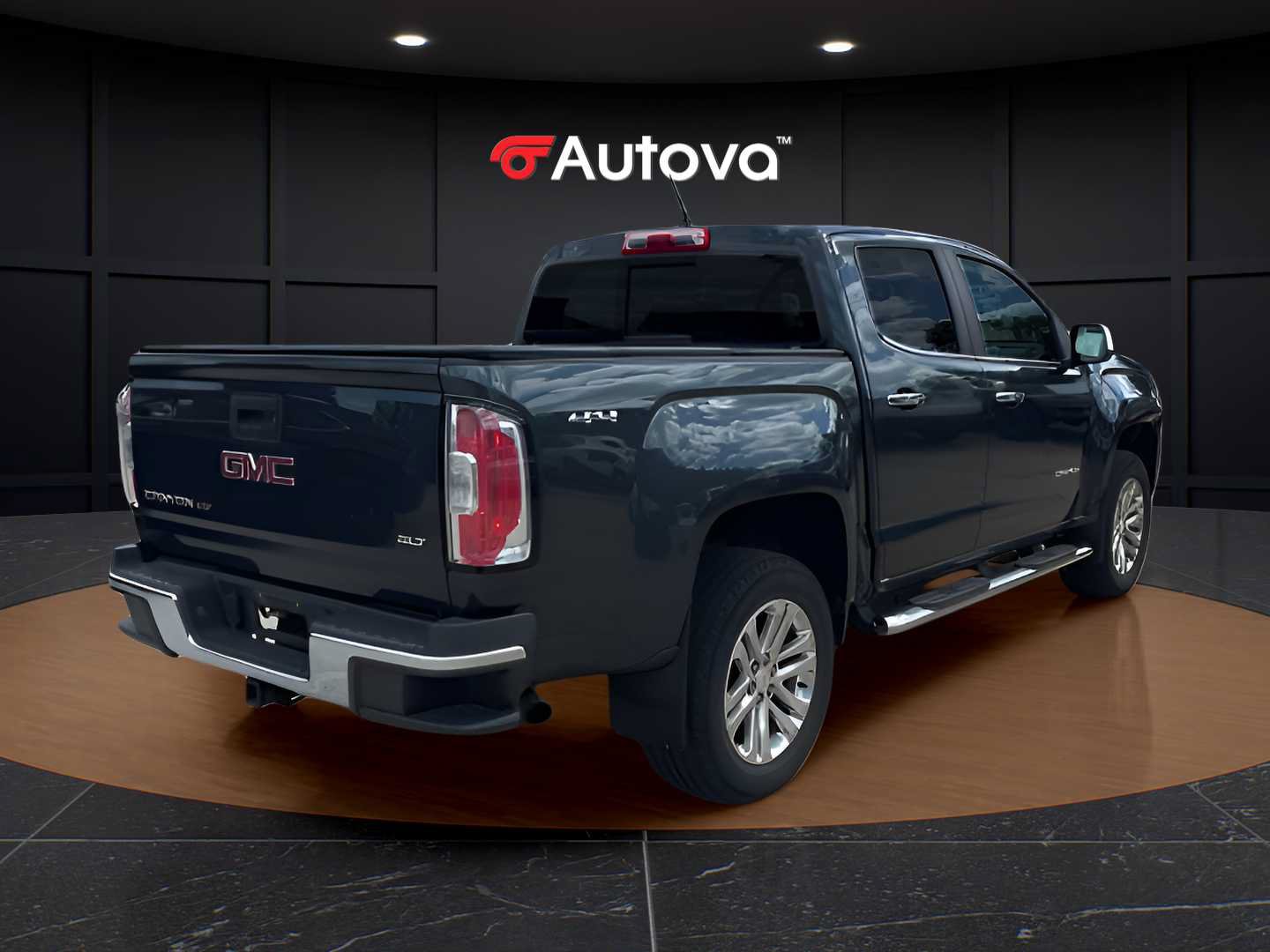 Used 2017 GMC Canyon SLT w/ Trailering Package AWD/4WD image 5