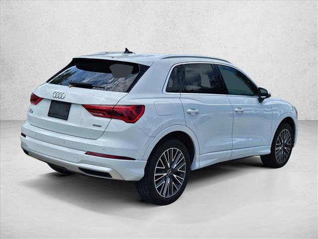 Used 2022 Audi Q3 2.0T Premium w/ Convenience Package AWD/4WD image 5