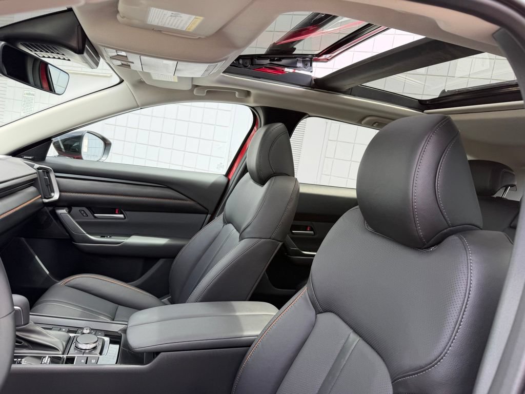 New 2026 MAZDA CX-50 AWD 2.5 Hybrid w/ Cargo Package image 18
