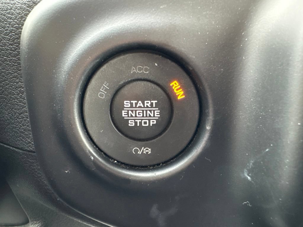 Used 2022 Jeep Gladiator Sport AWD/4WD image 35