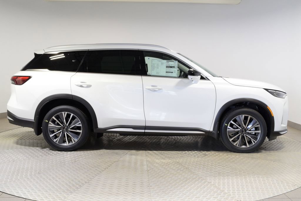 New 2026 INFINITI QX60 Luxe w/ Cargo Package AWD/4WD image 6