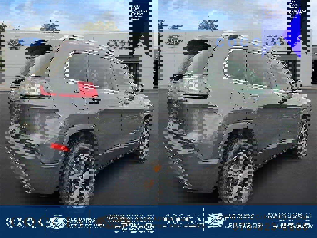 Used 2019 Jeep Cherokee Limited image 4