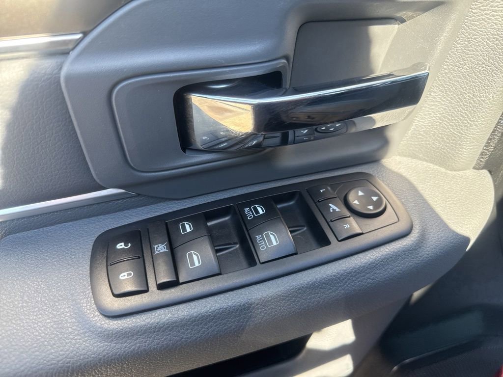 Used 2017 RAM 1500 Big Horn image 16