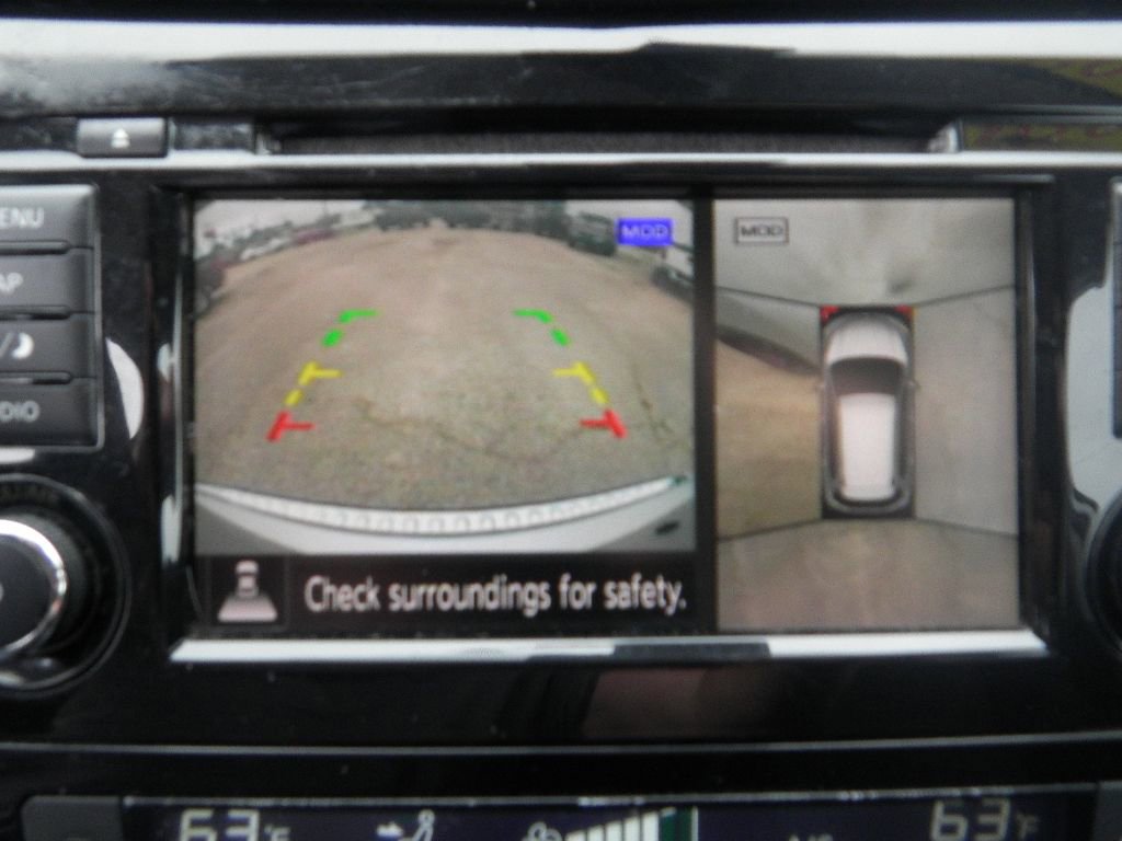 Used 2020 Nissan Rogue SV w/ Sun & Sound Touring Package image 22