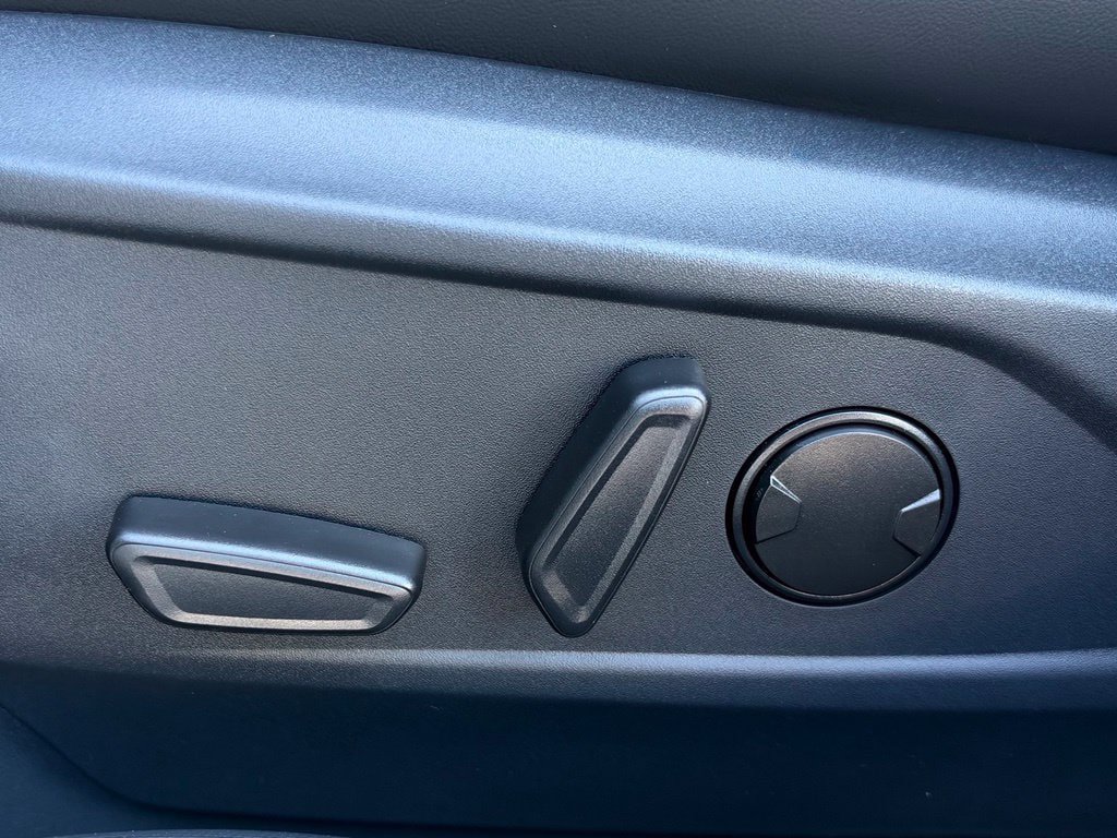 New 2026 Ford Mustang Mach-E Select w/ Technology Package RWD image 5