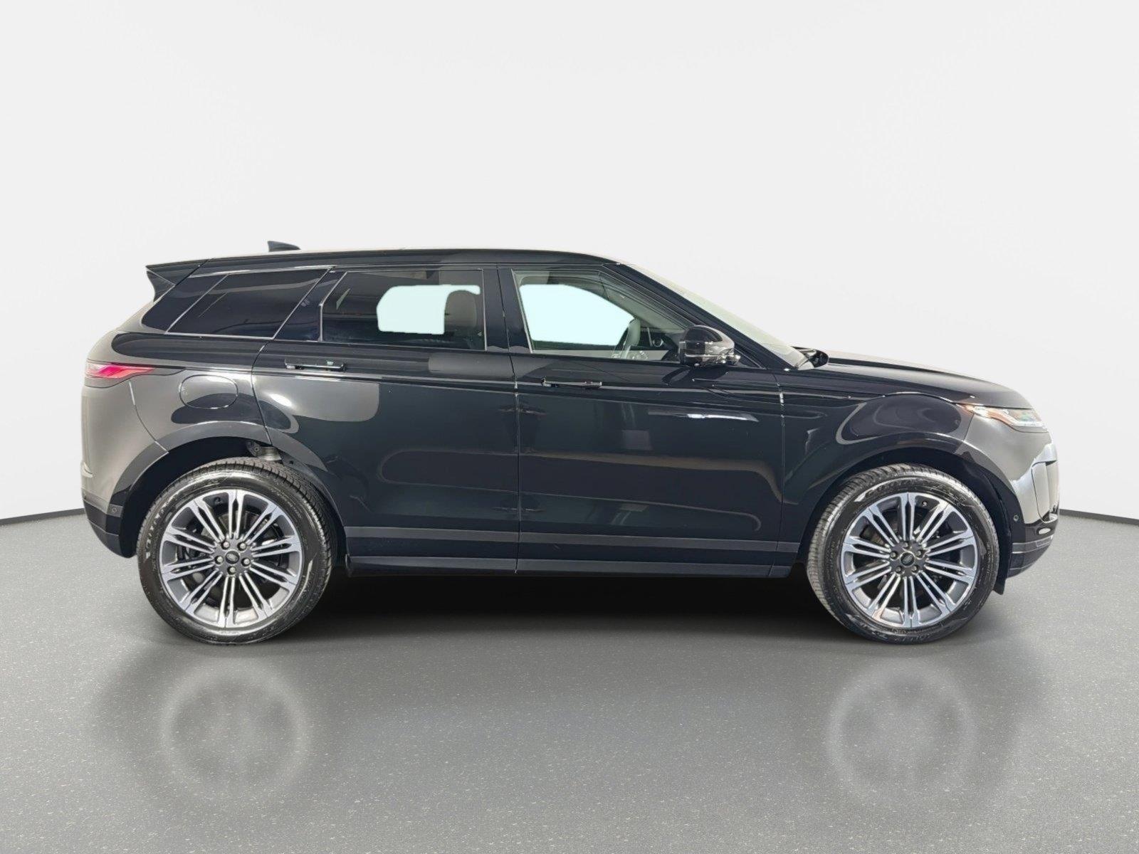 Used 2026 Land Rover Range Rover Evoque S AWD/4WD image 2