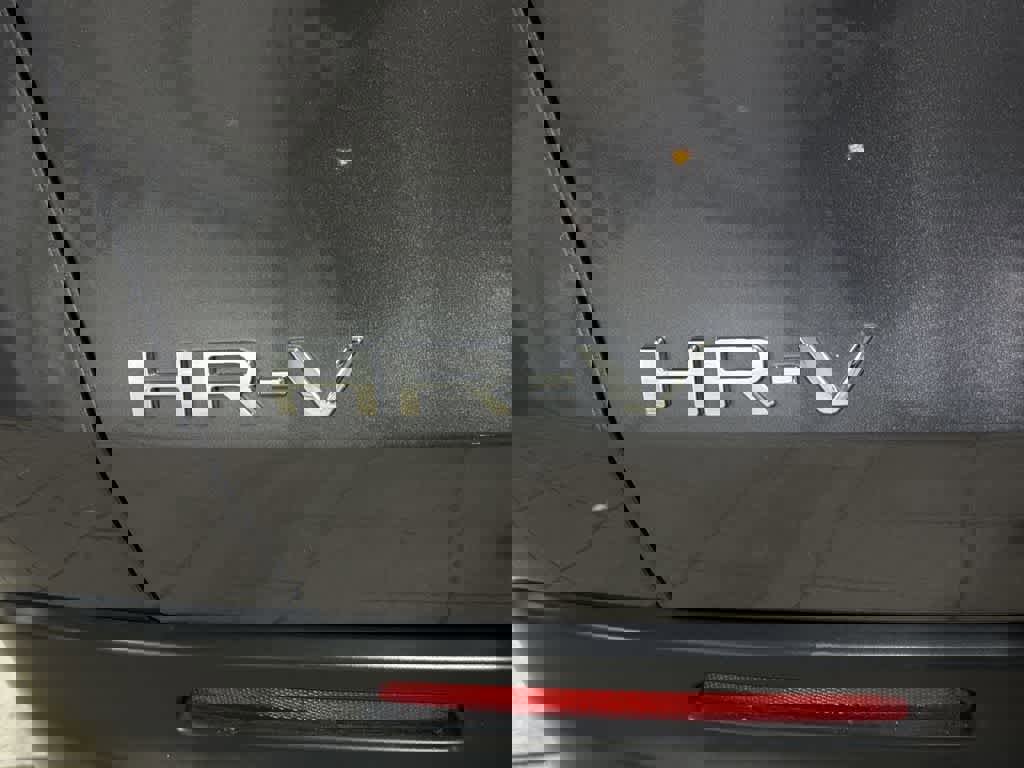 Used 2023 Honda HR-V LX image 24