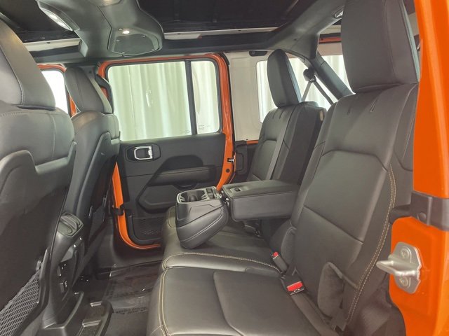 New 2025 Jeep Wrangler Sahara w/ Technology Group image 32