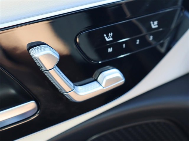 New 2025 Mercedes-Benz E 350 4MATIC Sedan image 13