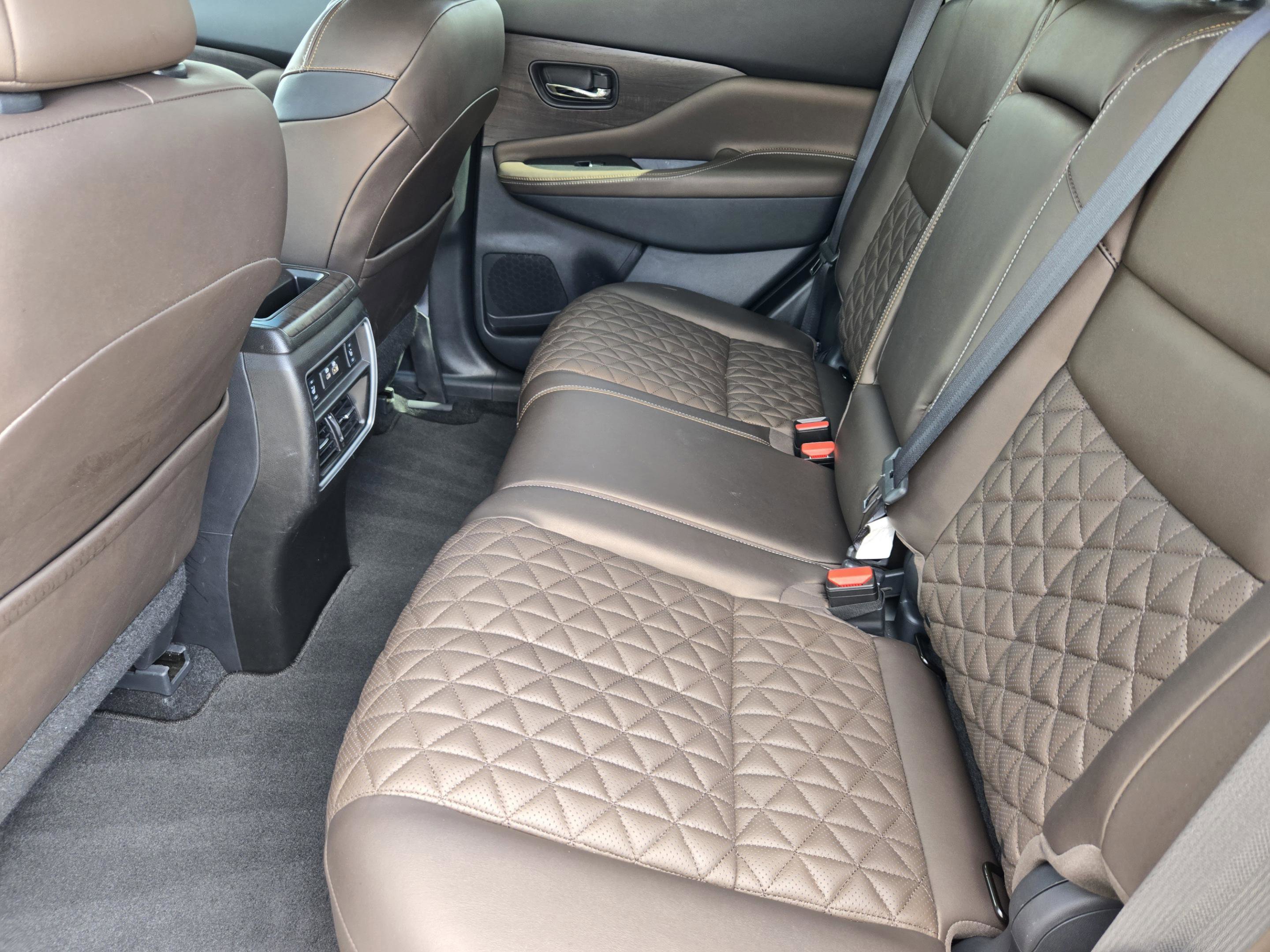 Used 2023 Nissan Murano Platinum w/ Cargo Package FWD image 31