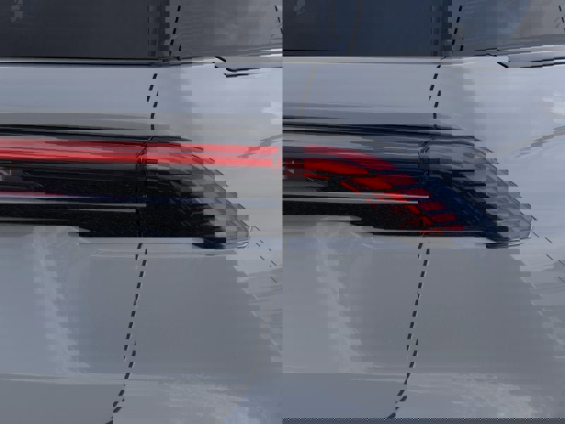 New 2026 Lincoln Nautilus Premier w/ Equipment Group 102A AWD/4WD image 21