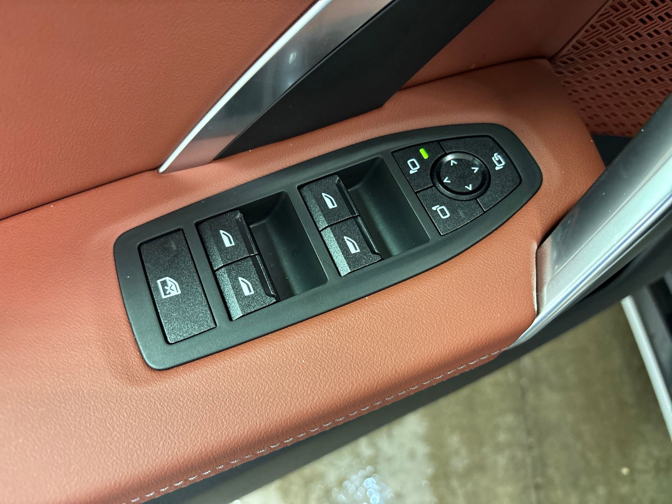 Used 2026 BMW X1 xDrive28i w/ Convenience Package image 25