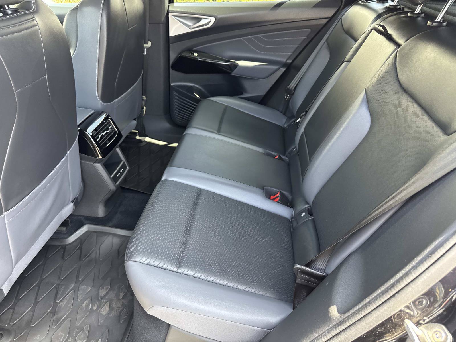 Certified 2023 Volkswagen ID.4 Pro S RWD image 27