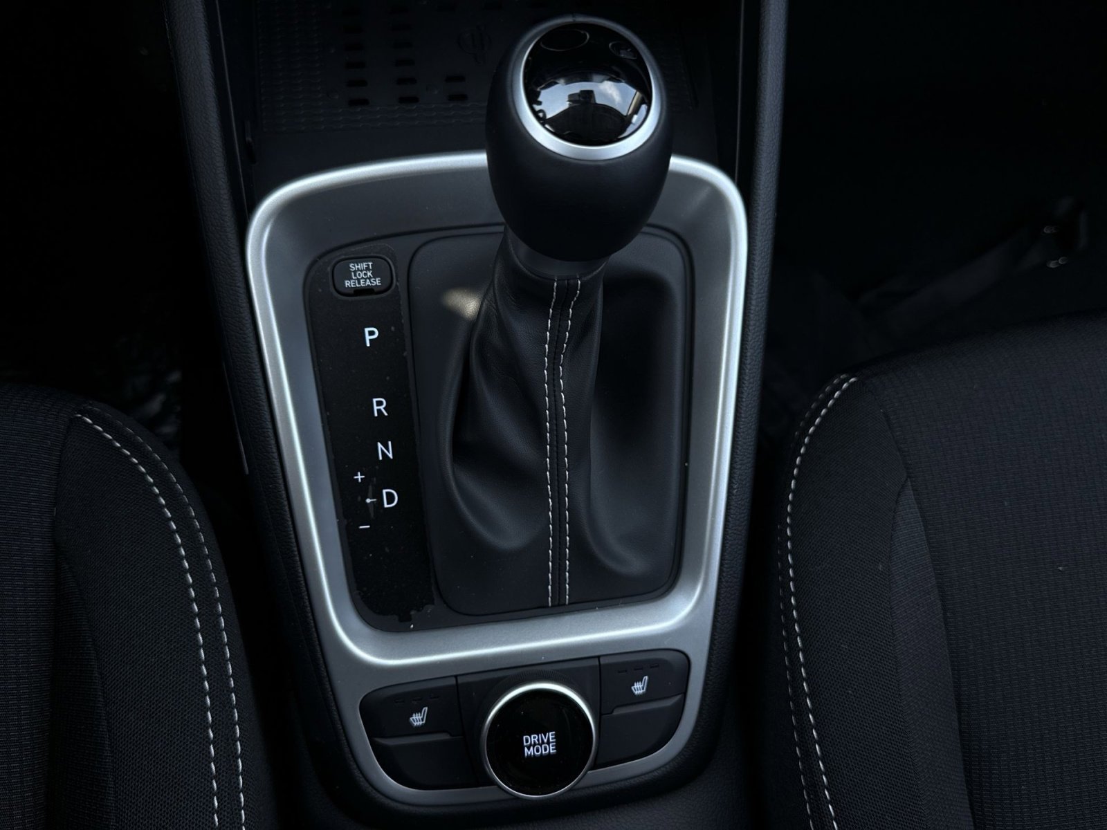 New 2026 Hyundai Venue SEL FWD image 21