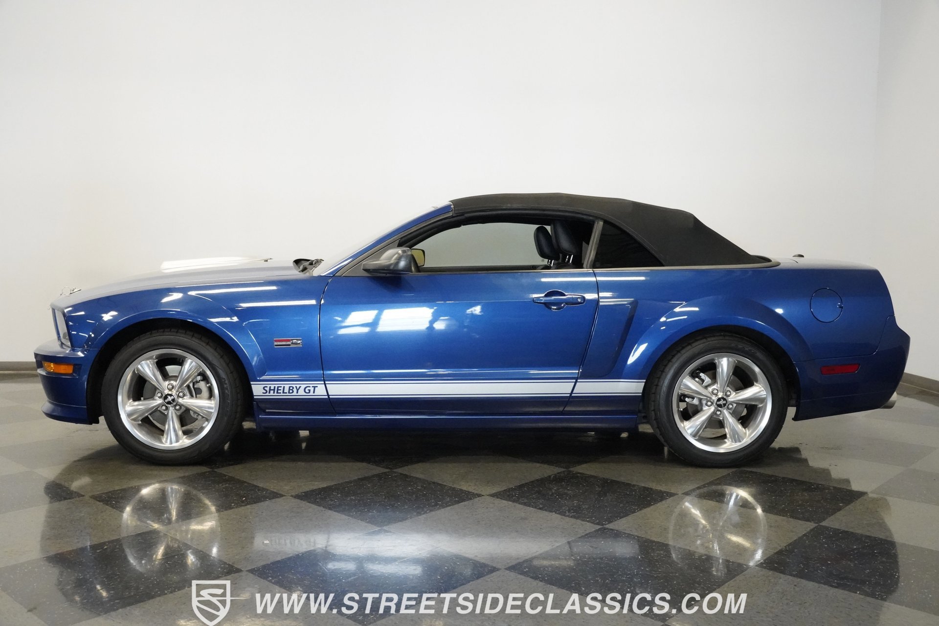 Used 2008 Ford Mustang GT image 11